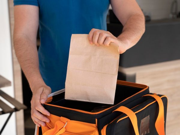 Descubra as embalagens personalizadas da Pirapack para o seu delivery de hambúrguer